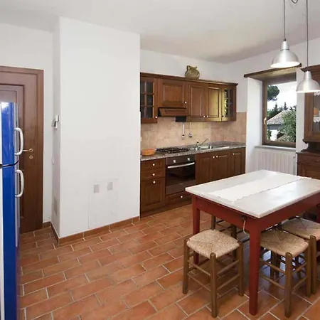 Borgo Podernovo * Bolsena